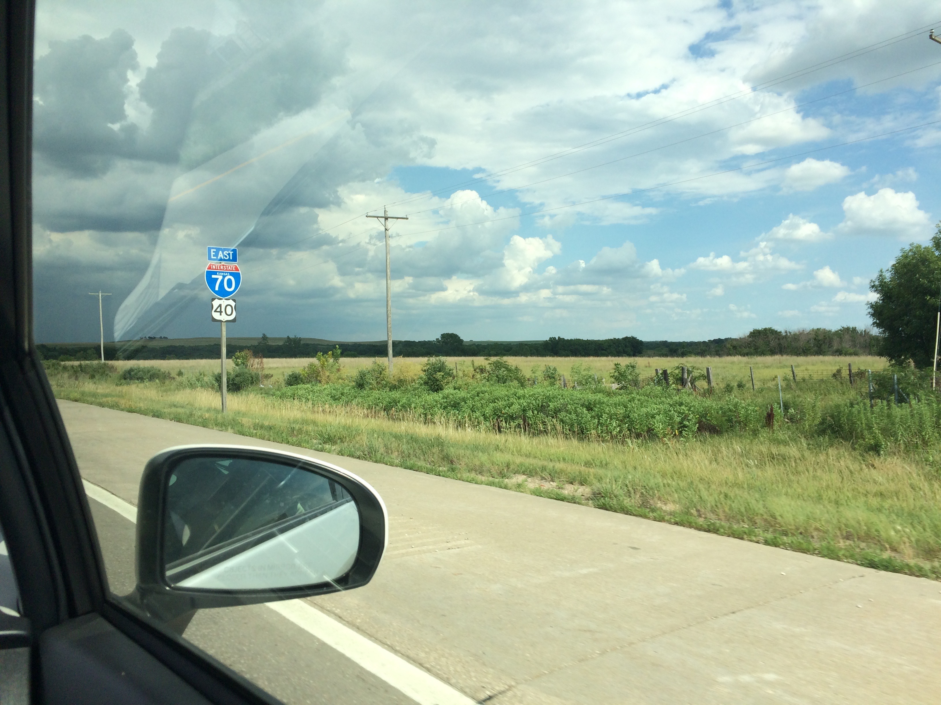 Long freeway in Kansas